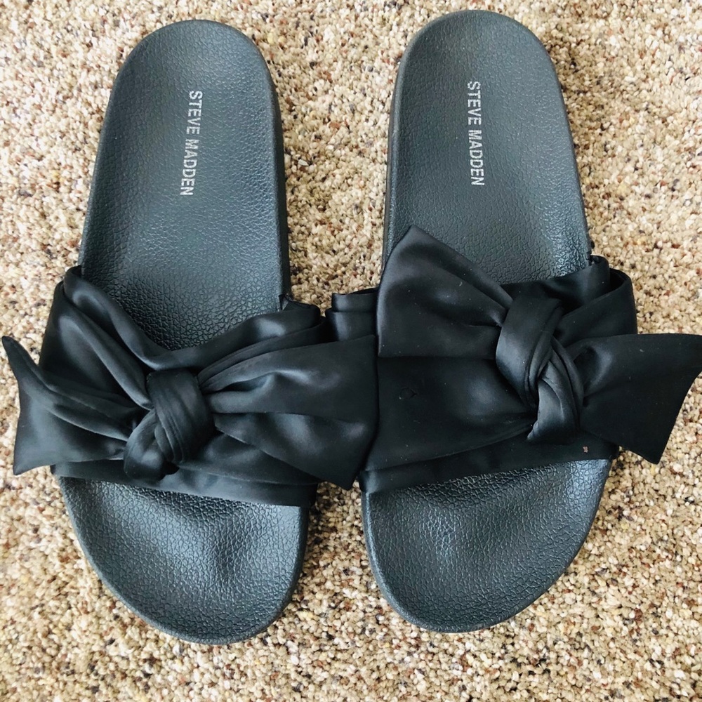 Steve Madden Slipons